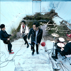 胡秀英脱了内裤让人看照片
