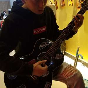 胡秀英脱了内裤让人看照片
